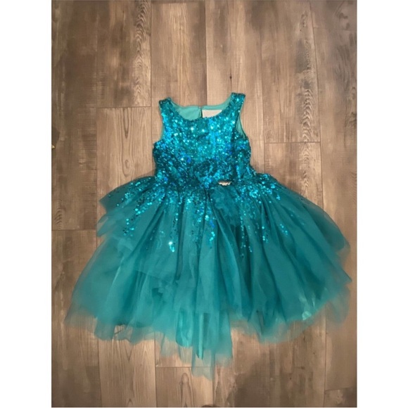 Disney Princess Ariel Mermaid Sequin Dress Birthday Party Photo Shoot - Picture 2 of 4